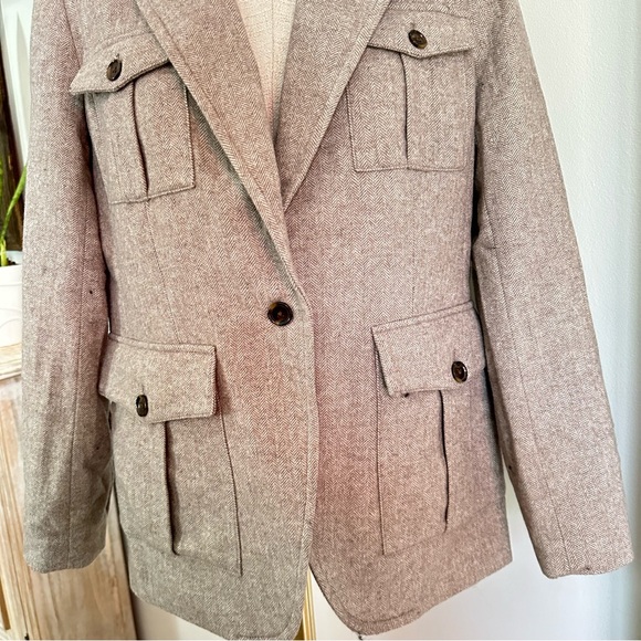 Banana Republic Women’s Herringbone Wool Blend Blazer - Picture 5 of 7